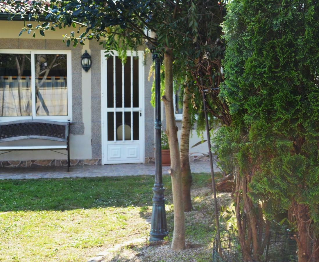 فندق Casa Alonso Narón المظهر الخارجي الصورة